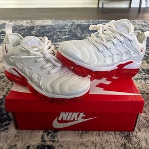 6.5 women white air max